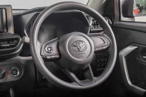 Внедорожник Toyota Raize 2022 года, 1909000 рублей, Томск