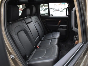 Внедорожник Land Rover Defender 2022 года, 6250000 рублей, Краснодар