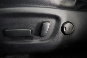 Внедорожник Toyota RAV4 2017 года, 2939000 рублей, Пермь