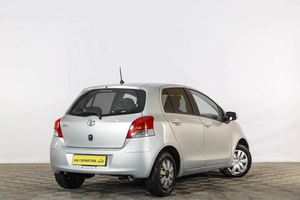 Хетчбэк Toyota Vitz 2009 года, 649000 рублей, Тюмень