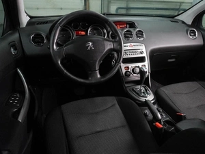 Седан Peugeot 408 2013 года, 589000 рублей, Воронеж