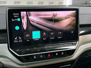 Внедорожник Volkswagen ID.6 Crozz 2022 года, 4940000 рублей, Красноярск