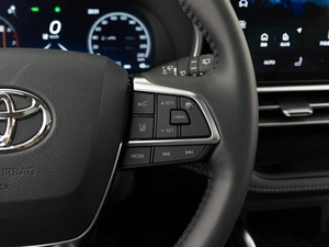 Внедорожник Toyota Highlander 2025 года, 6177055 рублей, Москва