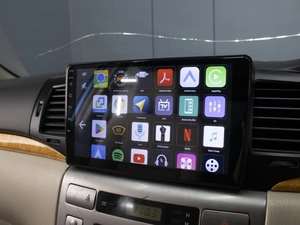 Хетчбэк Toyota Corolla 2004 года, 610000 рублей, Омск