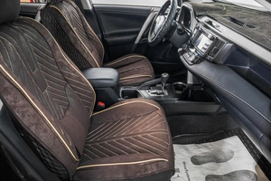 Внедорожник Toyota RAV4 2016 года, 2399000 рублей, Барнаул