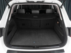 Внедорожник Volkswagen Touareg 2013 года, 2589000 рублей, Тюмень