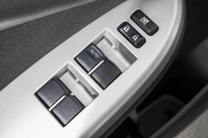 Седан Toyota Corolla 2011 года, 1249000 рублей, Барнаул