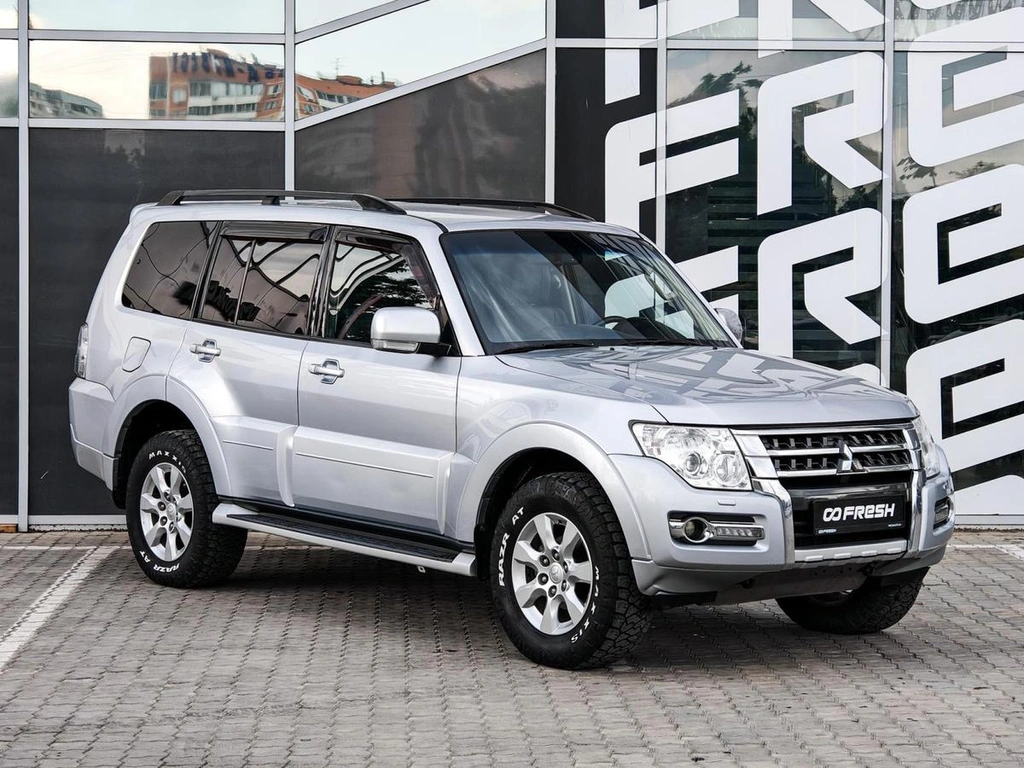 Внедорожник Mitsubishi Pajero 2015 года, 2300000 рублей, Краснодар