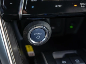 Внедорожник Toyota Venza 2021 года, 4399000 рублей, Краснодар