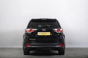 Внедорожник Toyota Highlander 2014 года, 3099000 рублей, Томск