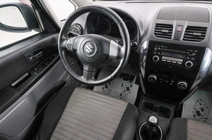 Внедорожник Suzuki SX4 2011 года, 799000 рублей, Красноярск