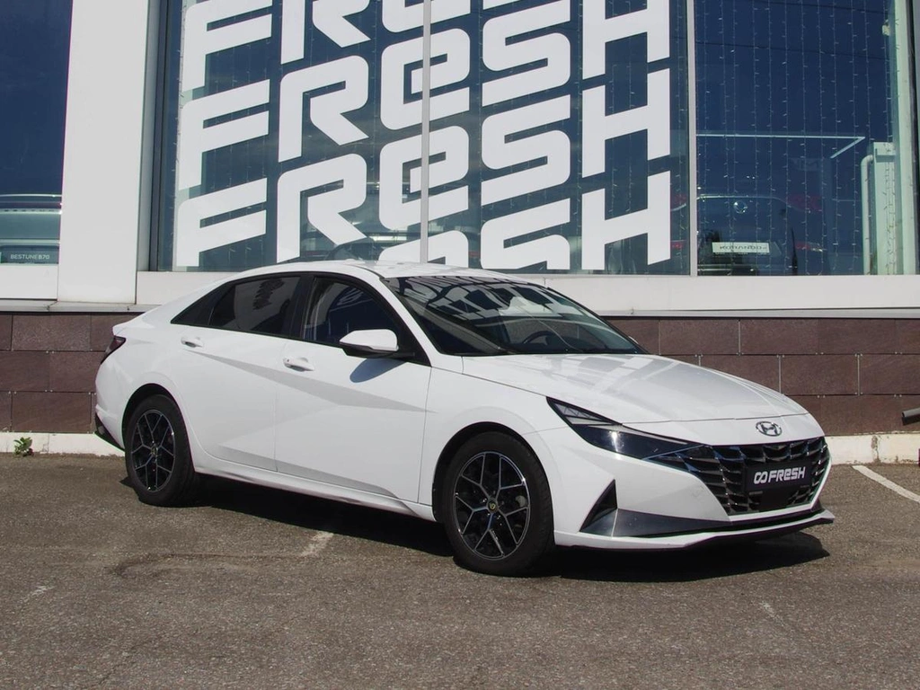 Седан Hyundai Avante 2020 года, 1849000 рублей, Владимир