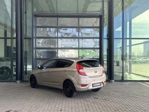 Хетчбэк Hyundai Solaris 2014 года, 850000 рублей, Уфа