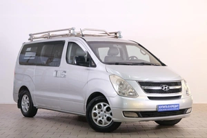 Минивэн Hyundai Grand Starex 2009 года, 1139000 рублей, Омск