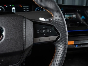 Лифтбек Changan UNI-V 2024 года, 2390000 рублей, Волгоград