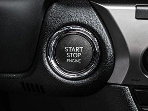 Седан Lexus ES 2017 года, 2999000 рублей, Кирилловка