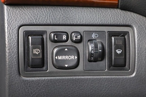 Седан Toyota Avensis 2006 года, 849000 рублей, Новосибирск