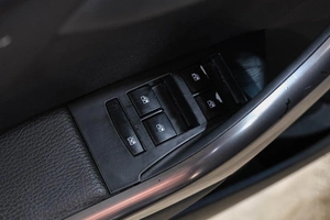 Хетчбэк Opel Astra 2011 года, 629000 рублей, Новокузнецк