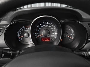 Хетчбэк Kia Rio 2013 года, 1060000 рублей, Ставрополь