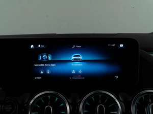 Хетчбэк Mercedes-benz B-класс 2019 года, 1897077 рублей, Москва