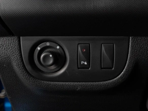 Хетчбэк Renault Sandero 2018 года, 1049000 рублей, Тюмень