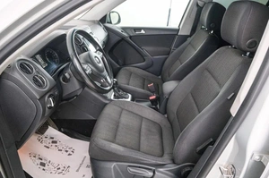 Внедорожник Volkswagen Tiguan 2013 года, 1299000 рублей, Красноярск