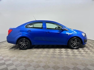 Седан Chevrolet Aveo 2014 года, 569900 рублей, Казань