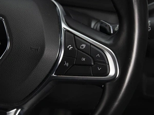 Внедорожник Renault Captur 2021 года, 2040000 рублей, Омск