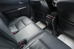 Седан Toyota Camry 2015 года, 2079000 рублей, Тюмень