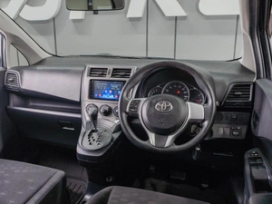 Хетчбэк Toyota Ractis 2013 года, 1049000 рублей, Тюмень