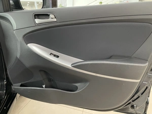 Седан Hyundai Solaris 2014 года, 897000 рублей, Солонцы