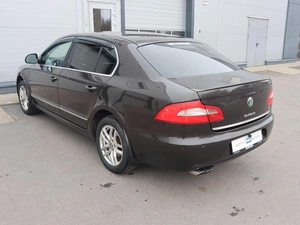 Седан Skoda Superb 2012 года, 1010000 рублей, Железногорск