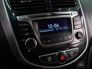 Хетчбэк Hyundai Solaris 2015 года, 1049000 рублей, Воронеж