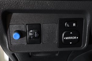 Седан Toyota Corolla 2011 года, 759000 рублей, Пермь