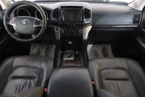 Внедорожник Toyota Land Cruiser 2009 года, 3299000 рублей, Омск