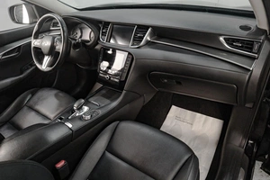 Внедорожник Infiniti QX50 2020 года, 3359000 рублей, Челябинск