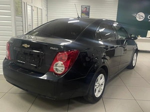 Седан Chevrolet Aveo 2013 года, 675000 рублей, Ачинск