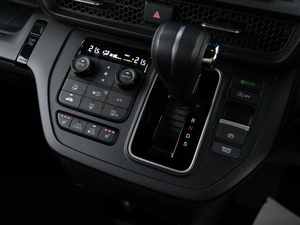 Минивэн Honda Stepwgn 2024 года, 3976900 рублей, Москва