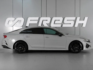 Седан Kia K5 2021 года, 2319000 рублей, Красный Пахарь