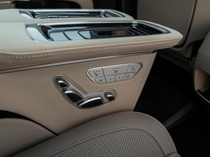 Минивэн Mercedes-benz V-класс 2022 года, 9570000 рублей, Краснодар