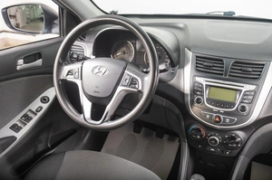 Хетчбэк Hyundai Solaris 2011 года, 689000 рублей, Томск