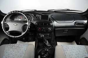 Внедорожник Chevrolet Niva 2005 года, 529000 рублей, Тюмень