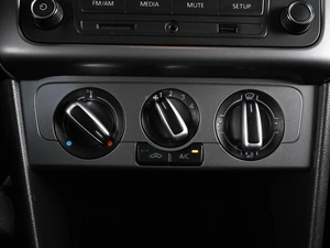 Седан Volkswagen Polo 2020 года, 1579000 рублей, Аксай