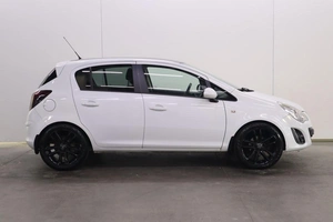 Хэтчбек Opel Corsa 2011 года, 685000 рублей, Брянск