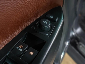 Внедорожник Opel Antara 2010 года, 859000 рублей, Воронеж