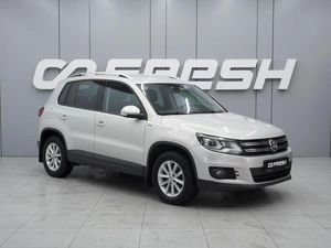 Внедорожник Volkswagen Tiguan 2016 года, 1220000 рублей, Ростов-на-Дону