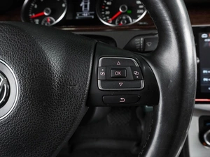 Седан Volkswagen Passat 2011 года, 1250000 рублей, Воронеж