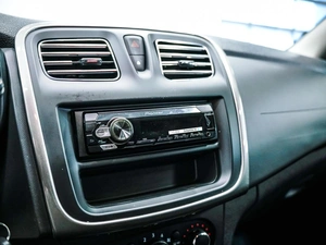 Хетчбэк Renault Sandero Stepway 2017 года, 839000 рублей, Красноярск