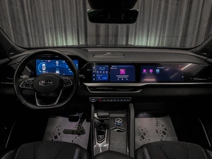 Внедорожник Geely Monjaro 2024 года, 3190000 рублей, Красноярск