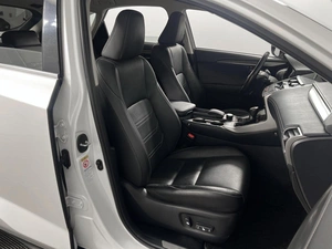 Внедорожник Lexus NX 2017 года, 3298900 рублей, Казань
